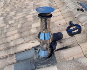 Ramonage-et-entretien-dun-poêle-à-granulés-Globe-Airtight-à-Lyon