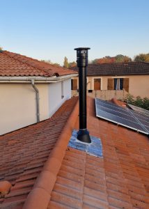 conduit chemine poele bois granule toit