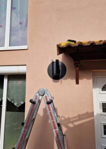 technicien-creation-sortie-de-toit-conduit-cheminée-poele-saint-quentin-fallavier