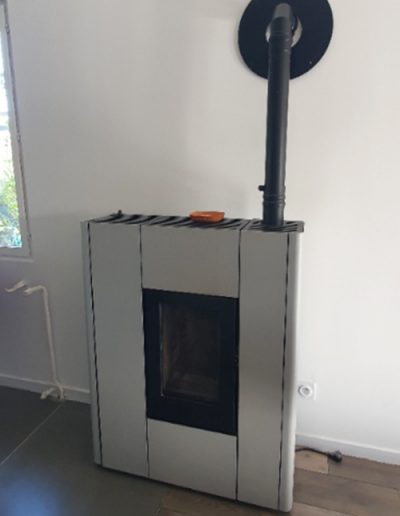 poele-a-granulés-brisach-isola-installation