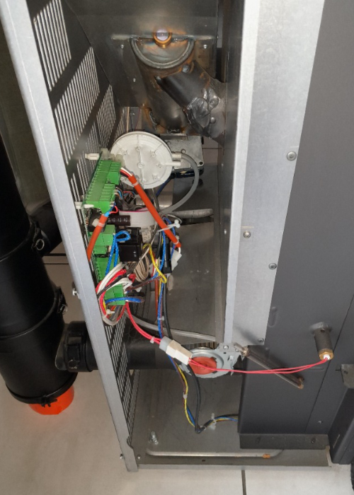 demontage-reparation-poele-pellet-flamatech